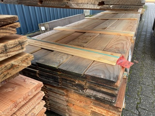 Ca. 47x Douglas Veer en Groef, 18x190mm, lengte 500cm